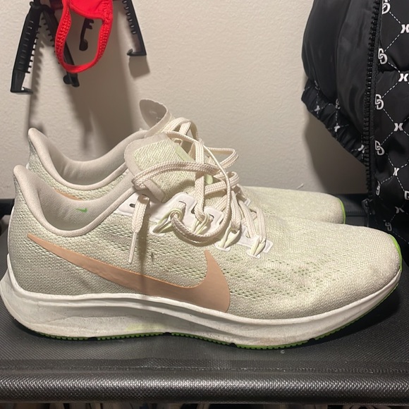 Nike Running Shoes - Picture 3 of 3